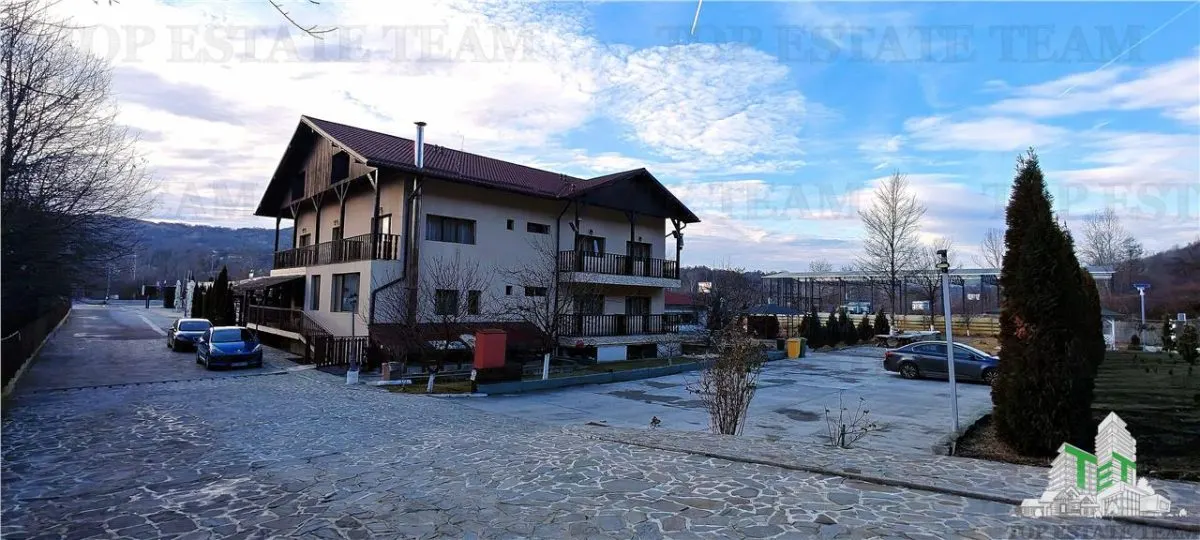 Afacere la cheie cu profit din prima zi, 2 pensiuni 27 camere, salon de evenimente, pastravarie restaurant, SPA si 15000 mp teren, DN1 Comuna Cornu - foto 2
