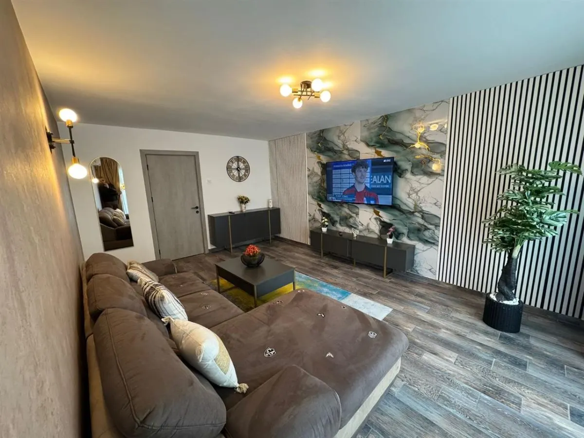 2 camere ULTRACENTRAL Bd. Unirii, Zona Banca Franceză - foto 2