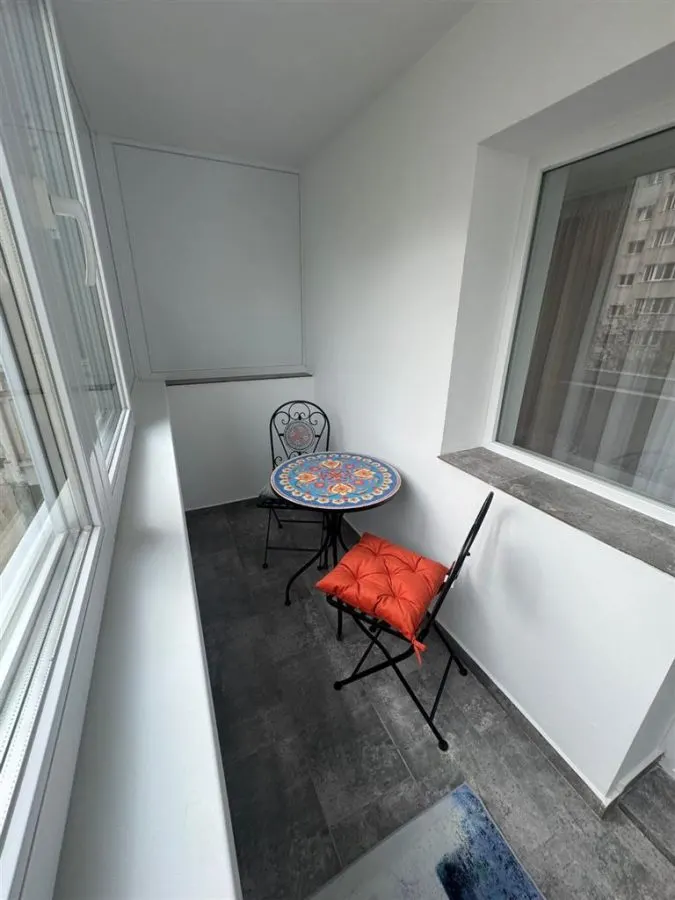 2 camere ULTRACENTRAL Bd. Unirii, Zona Banca Franceză - foto 13