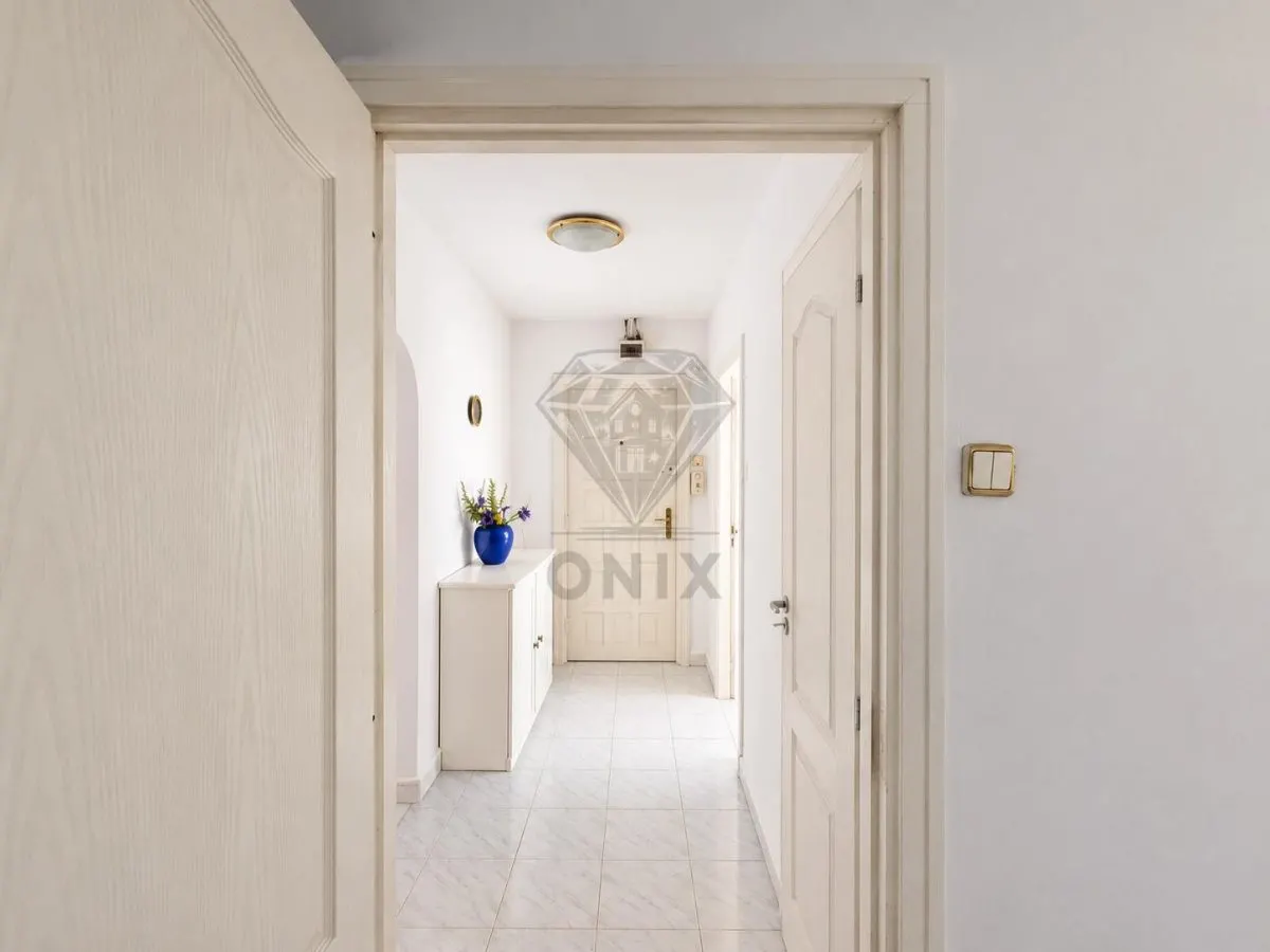 Apartament 2 camere | Ultracentral | Vedere fata/spate | 67 mp - foto 1