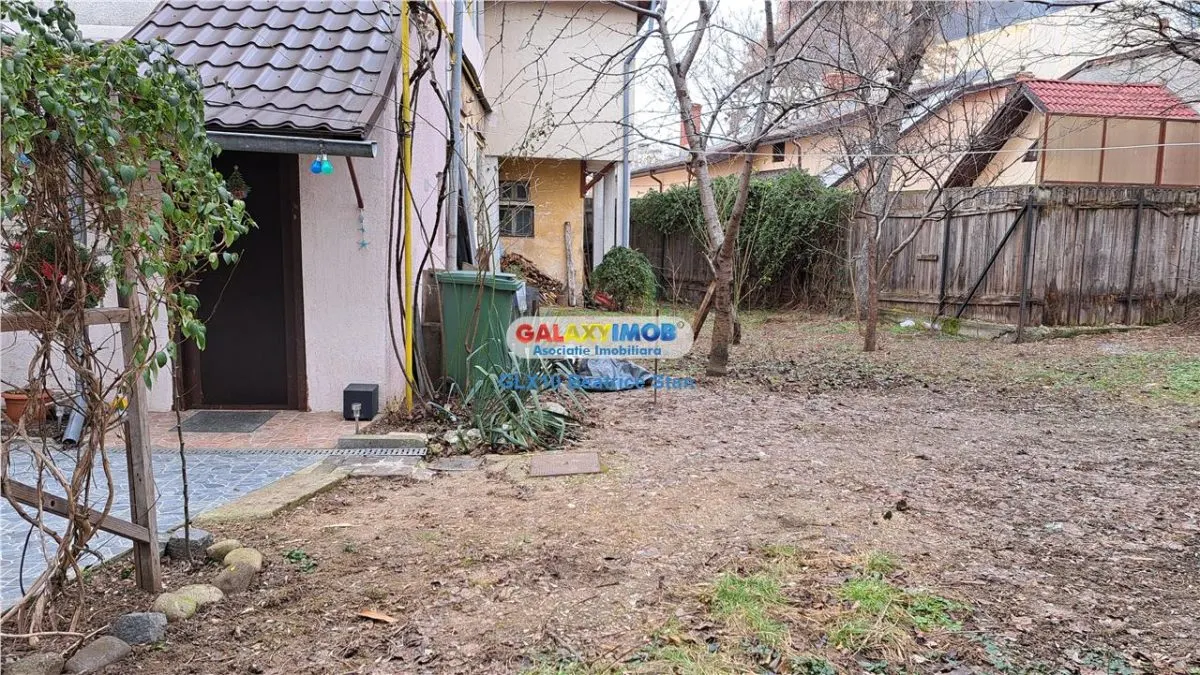 Vanzare teren liber de constructie si apartament parter vila Victoriei - foto 1