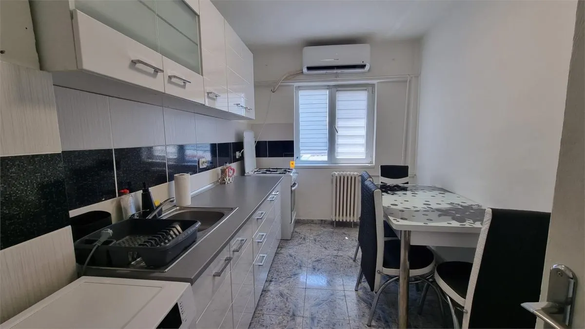 Apartament 2 camere zona Ultracentrala - foto 9