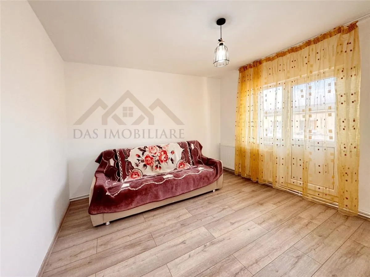 Apartament 3 camere, decomandat, etaj 4, Vlad Tepes - foto 4