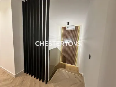 Vila lux +300mp teren , Domnesti - foto 11