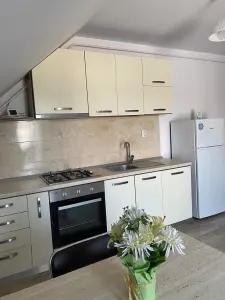 Apartament modern cu 2 camere - Central, zona Palas - foto 3