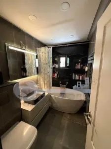Apartament 3 camere decomandat, renovat premium, 68 mp, 2 băi, Nicolina - foto 7