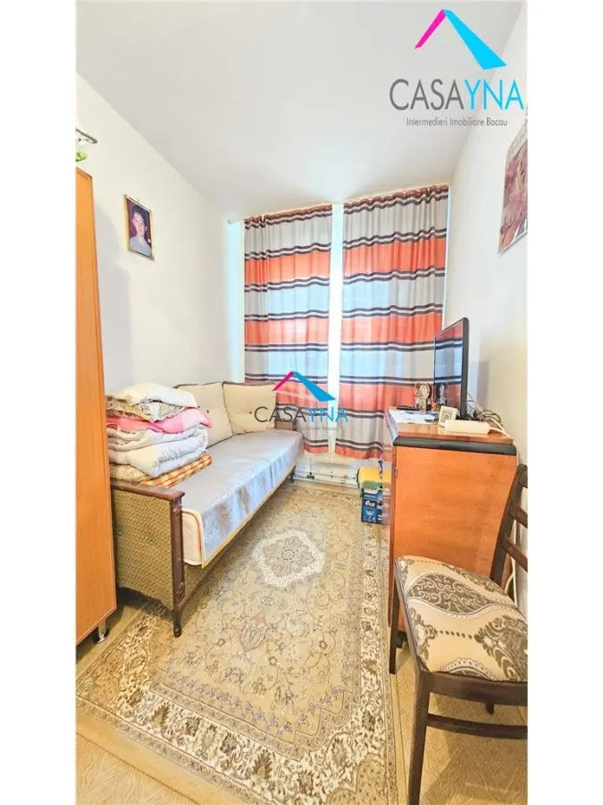 3 Camere Zona Mioritei ( Costache Negri), etaj 2. - foto 4