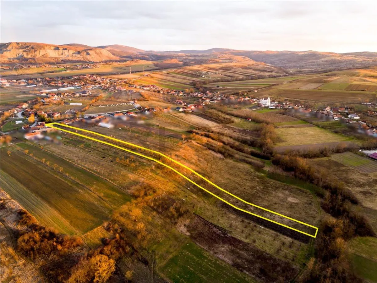RECO Teren intravilan construbil 5342 mp-  sat.Hotar - foto 6