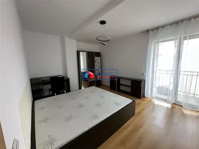 Inchiriere apartament 3 camere modern bloc nou zona Centrala- strada Horea - foto 9