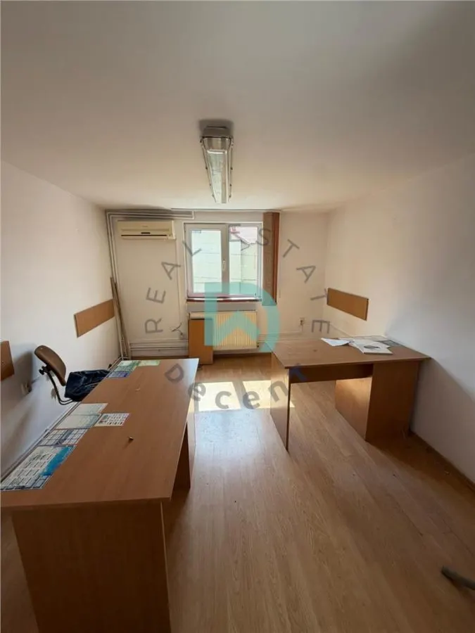 Casa de inchiriat pentru scoala sau firma, Sub Arini, Sibiu - foto 4