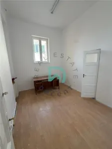 Casa de inchiriat pentru scoala sau firma, Sub Arini, Sibiu - foto 9