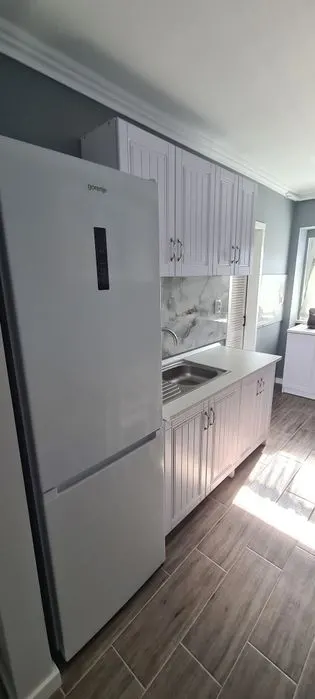 Apartament 3 camere, recent renovat - prima închiriere - autogară Păcurari - foto 3