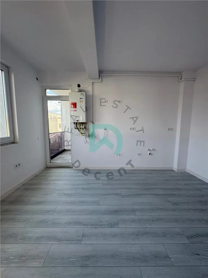 Garsoniera cu gradina proprie 48 mp - SELIMBAR - foto 3