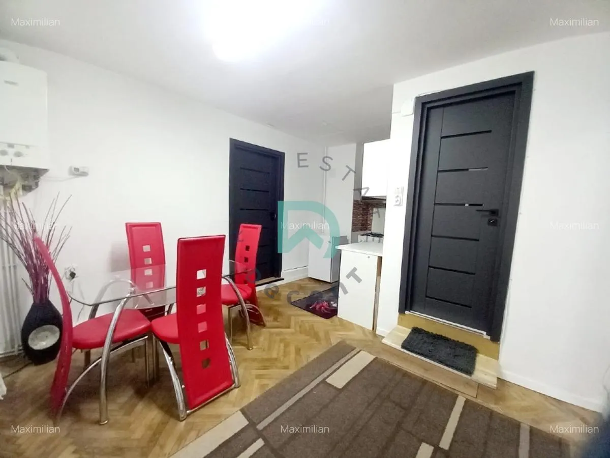 Apartament 2 camere de vanzare - Piata Mare, Sibiu - foto 1