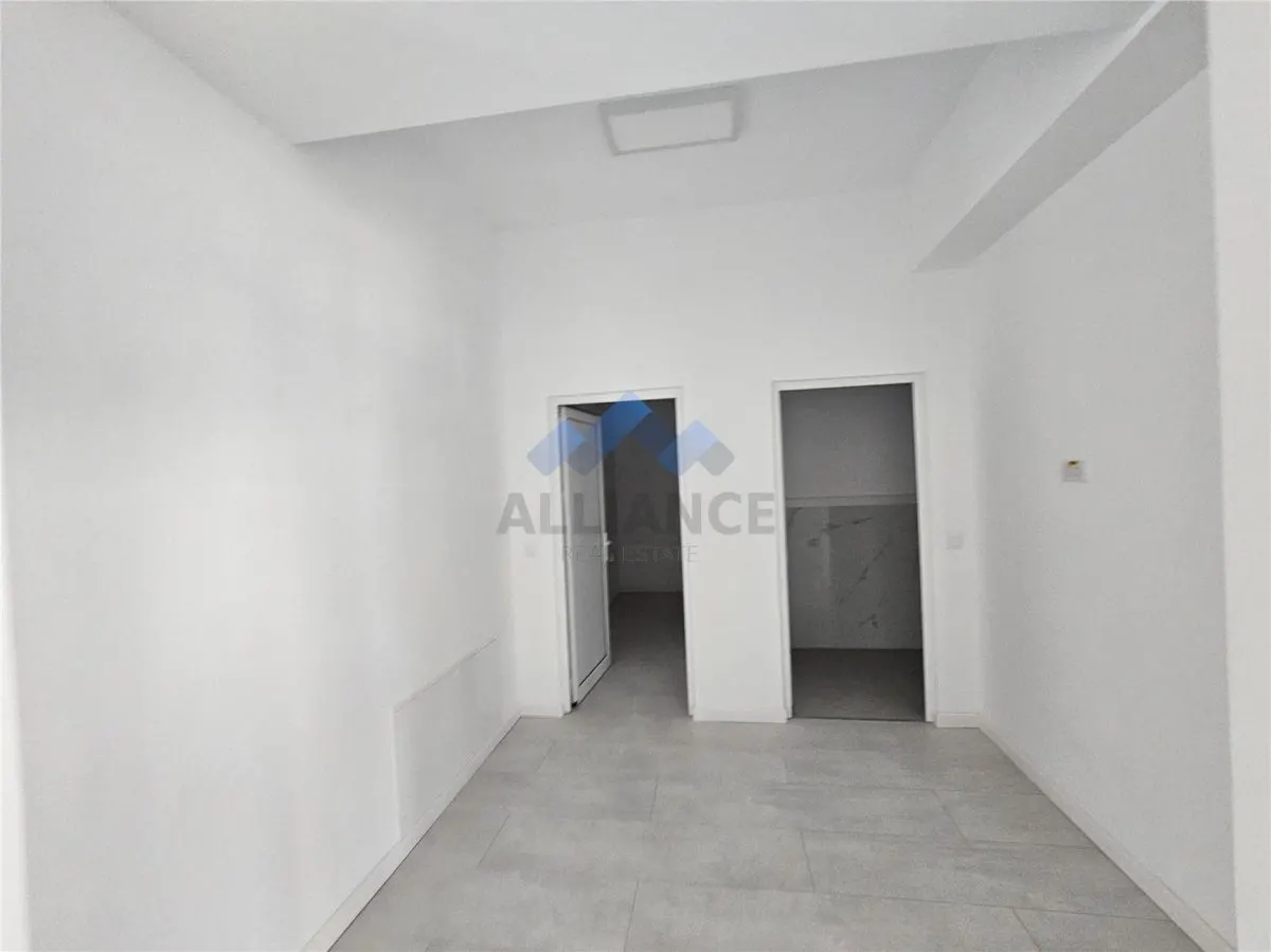 Spatiu comercial, 260mp, imobil nou, - foto 4