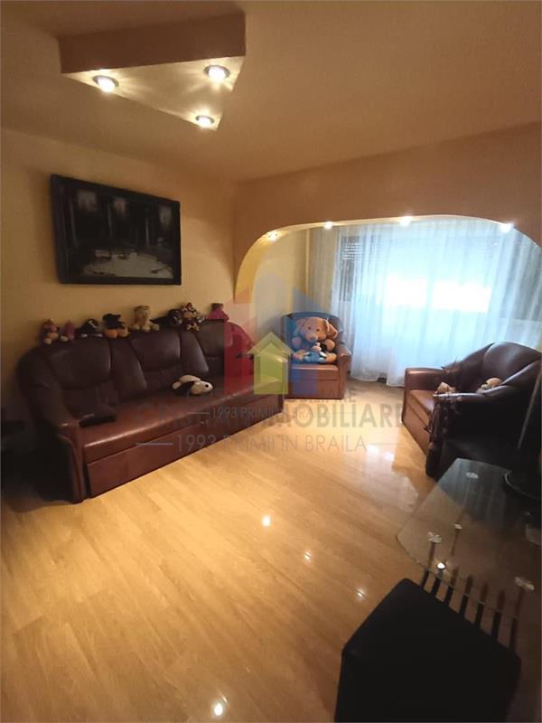 Etaj 1! Spatios 68 mp! Ap 2 camere, zona Vidin - foto 2