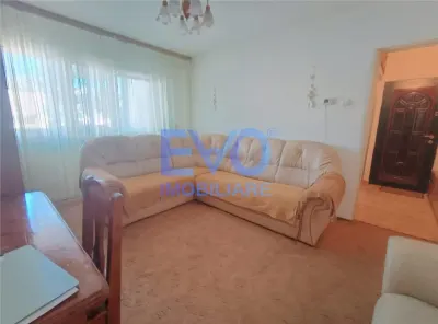 Apartament cu 2 camere, 41 mp, zona Pacurari Alpha Bank - foto 1