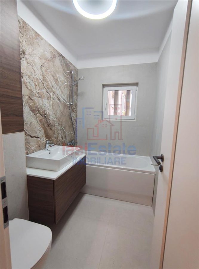 Ocazie - Copou - Parc - Apartament 4 camere cu garaj si boxa - foto 8