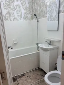 Ultracentral | 2 Camere Decomandate | Etaj 10 cu Panoramă Superbă | Centrală Proprie - foto 4