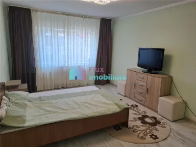 Apartament cu 2 camere Zamca-Colegiul M.Eminescu - foto 11