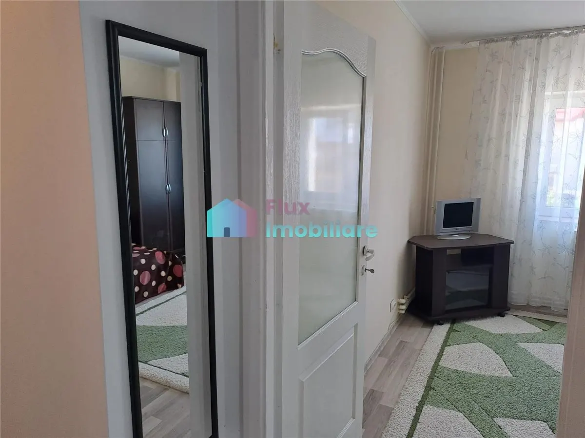 Apartament cu 2 camere Zamca-Colegiul M.Eminescu - foto 12