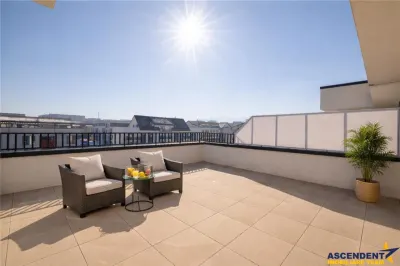 Apartament tip penthouse. mobilat, utilat, 2 terase, 100mp, Tractorul, Brasov. - foto 2