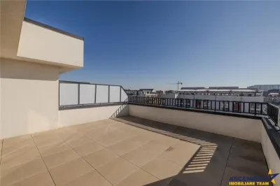 Apartament tip penthouse. mobilat, utilat, 2 terase, 100mp, Tractorul, Brasov. - foto 12