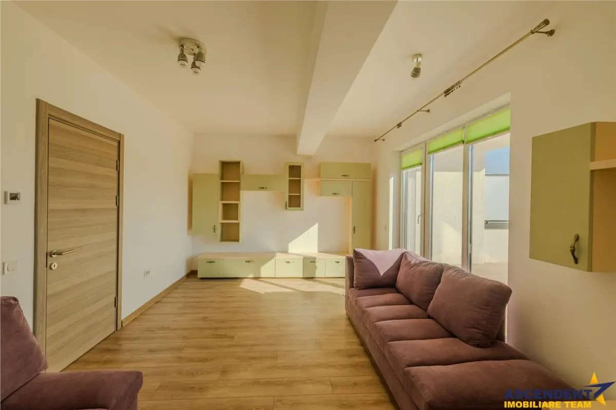 Apartament tip penthouse. mobilat, utilat, 2 terase, 100mp, Tractorul, Brasov. - foto 24