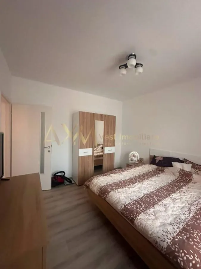 Vanzare apartament 2 camere - foto 9