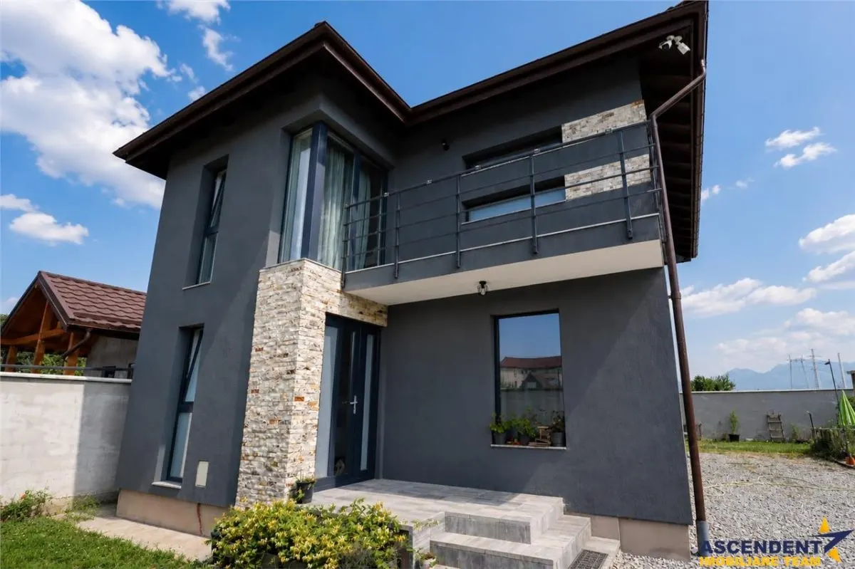 Resedinta stil, 3 dormitoare, sistem termic in pardoseala, terasa, lot 530 mp, Sanpetru, Brasov. - foto 23
