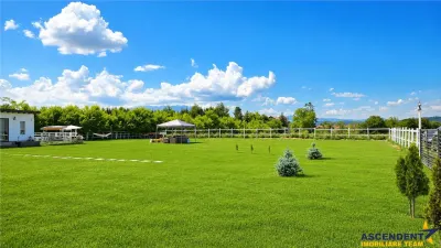 Refugiu modern,lot 1.640 mp,pavilion,zona barbeque:liniste si relaxare in Rasnov, Brasov - foto 16