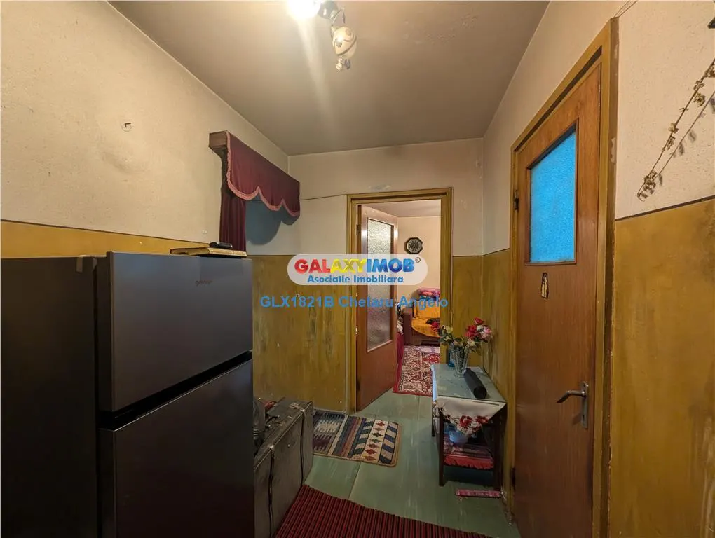 Drumul Taberei,ap. 3 camere, decomandat, etaj 2 din bloc cu 4 etaje - foto 12