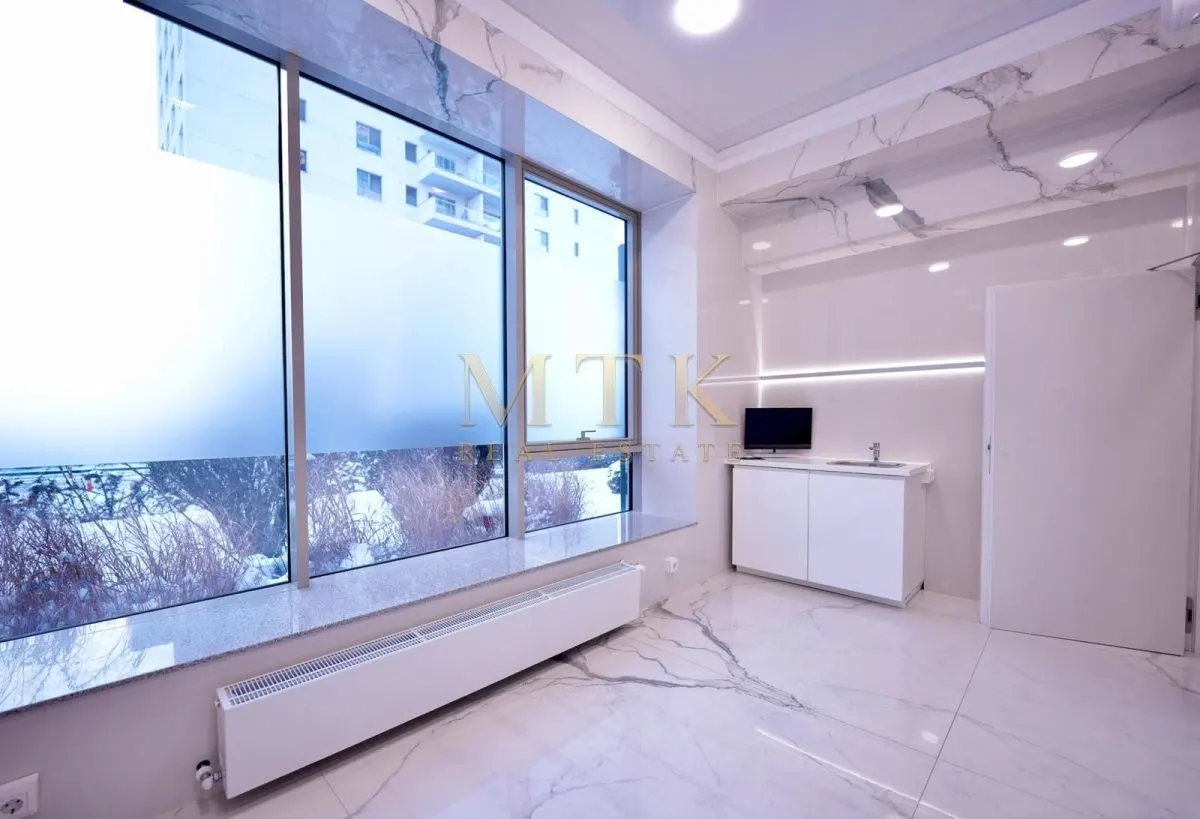Clinica dentara| LUX| Complex Luxuria I - foto 8