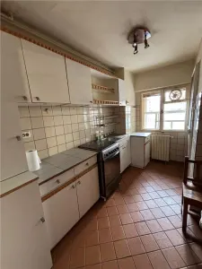 Vanzare apartament 3 camere | Bdul Decebal | Piata Alba Iulia | bl 1995 | etaj 8/9 | decomandat | 78 mp utili | - foto 17