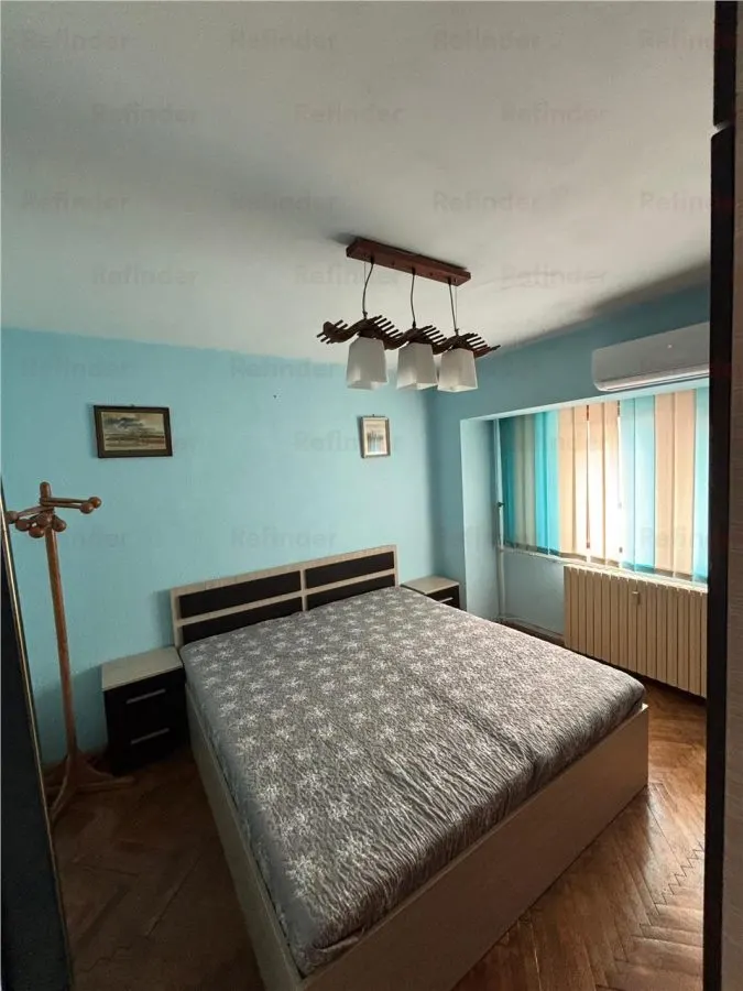 Vanzare apartament 3 camere | Bdul Decebal | Piata Alba Iulia | bl 1995 | etaj 8/9 | decomandat | 78 mp utili | - foto 6