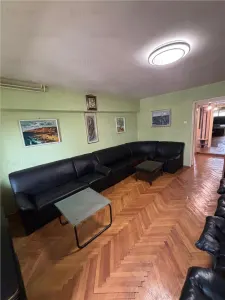 Vanzare apartament 3 camere | Bdul Decebal | Piata Alba Iulia | bl 1995 | etaj 8/9 | decomandat | 78 mp utili | - foto 9