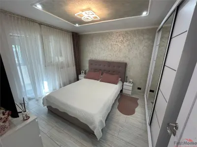 Apartament cu 3 camere  de vanzare, zona Comisia Centrala - foto 3