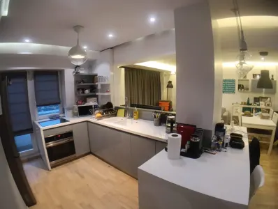 Vânzare apartament 2 camere | Bd Unirii  Fântâni - Casa Poporului | et 6/8 | vedere bulevard | 62mp utili | renovat | mobilat si utilat | - foto 6