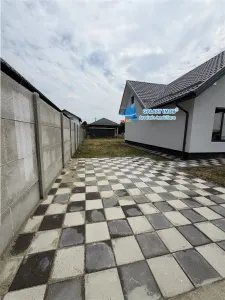 Casa individuala 4 camere-Incalzire pardoaseala-toate utilitatile - foto 9