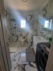 Casa P+M de vanzare Sabareni - foto 12