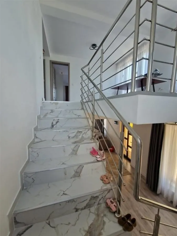 Casa P+M de vanzare Sabareni - foto 14