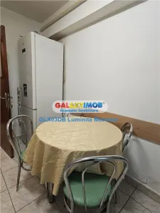 Inchiriere apartament 4 camere decomandat Targoviste Micro 3 - foto 20