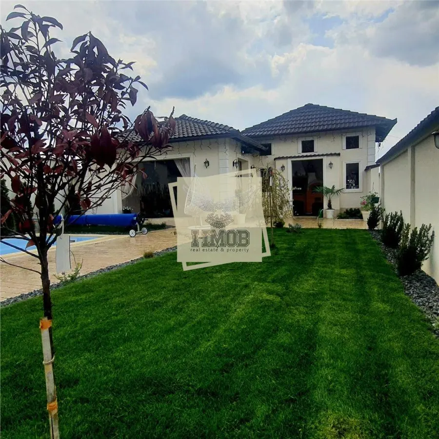 Casa lux 280 mpu 5 camere 5 bai garaj piscina si teren 1200 mp - foto 13