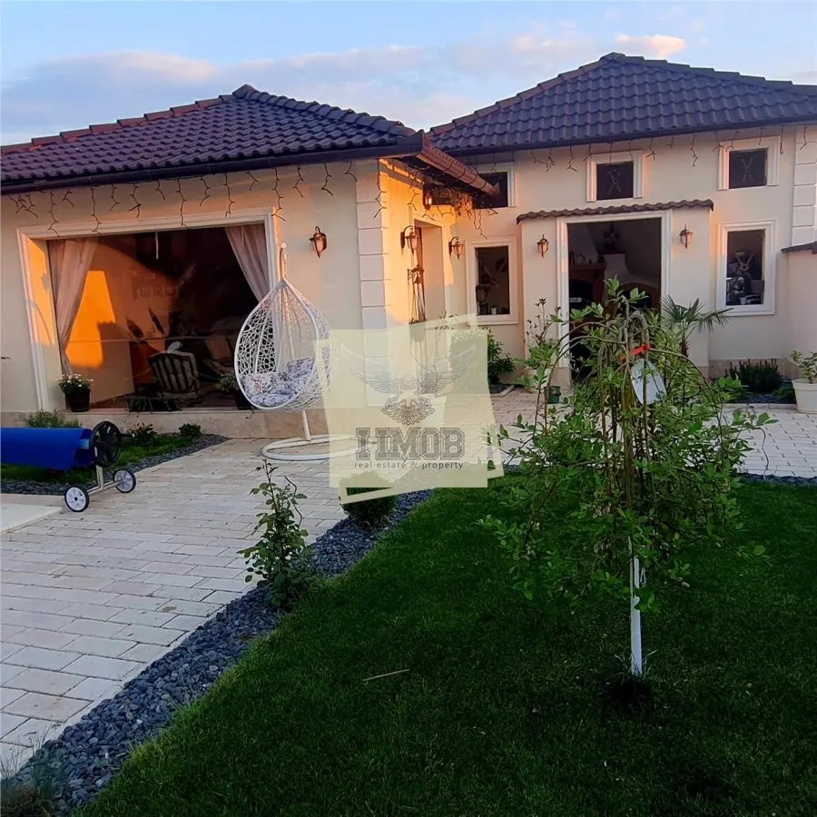 Casa lux 280 mpu 5 camere 5 bai garaj piscina si teren 1200 mp - foto 14