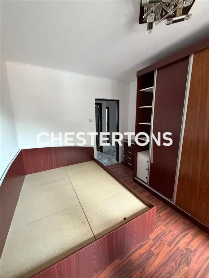 Apartament renovat, 3 camere semidecomandat, Dr. Taberei in spatele restaurantului  Azzuro, Metrou raul Doamnei, parter, bloc anvelopat. - foto 8