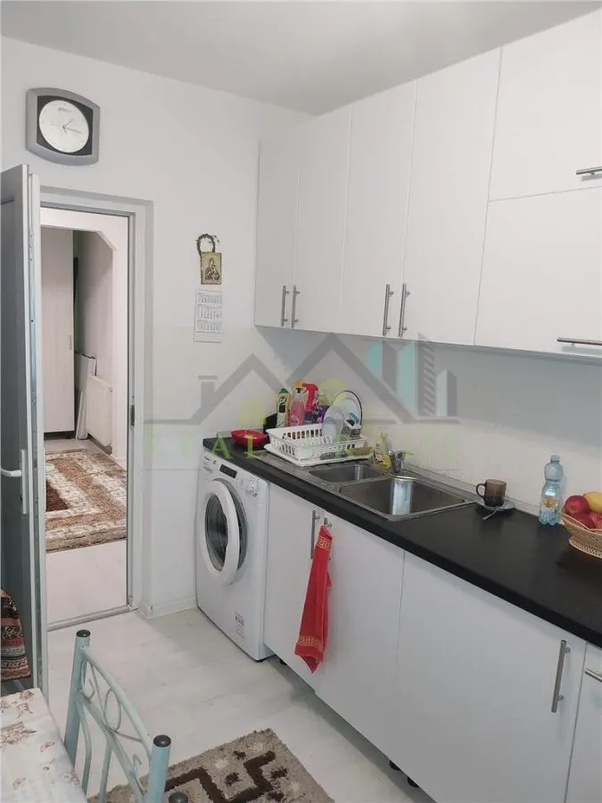 Apartament 2 camere decomandat Racadau - foto 8
