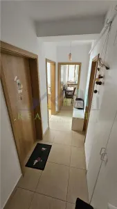 Apartament 3 camere decomandat - foto 5