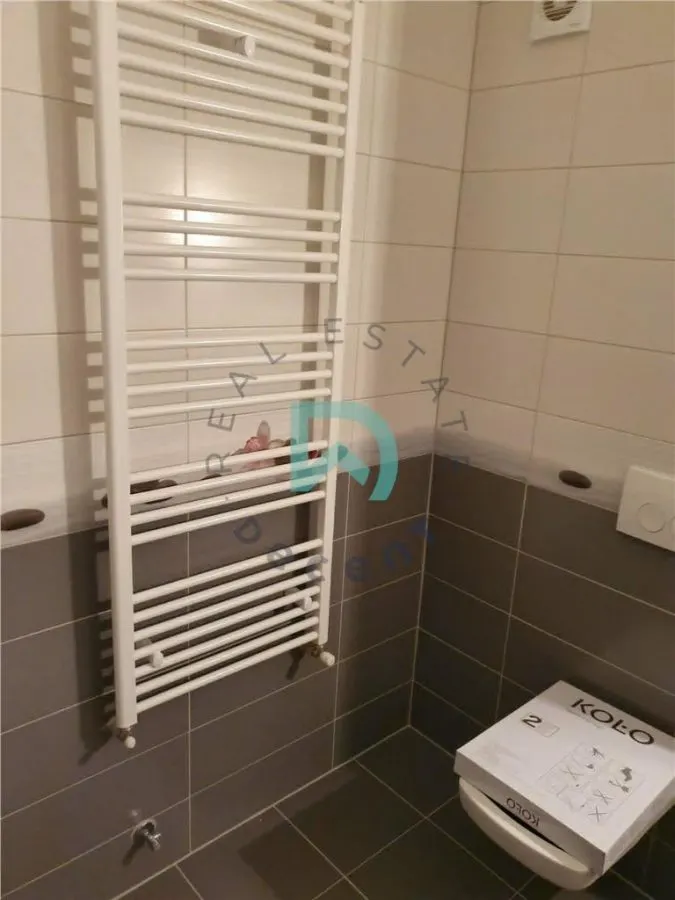 Apartament 3 camere nemobilat Avantgarden, 63 mp - Brasov - foto 3