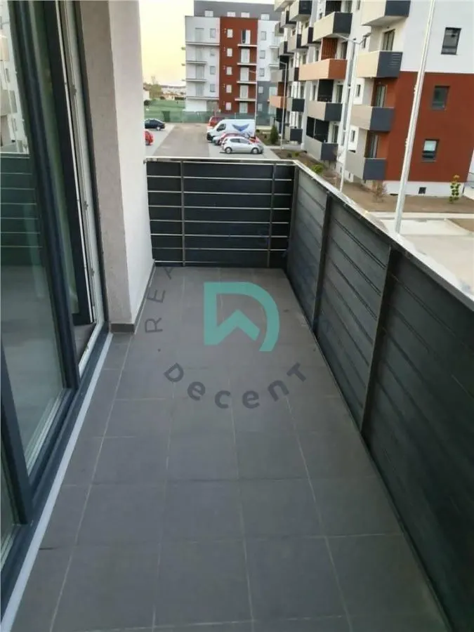 Apartament 3 camere nemobilat Avantgarden, 63 mp - Brasov - foto 4