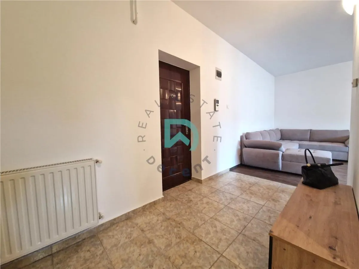 Garsoniera spatioasa, pet friendly, Tractorul, Brasov - foto 12